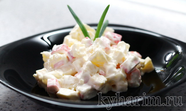 салат с сыром и ананасами фото